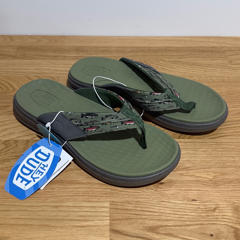 Brand new Men's Heydude Finn Flip Sandals - Comfortable